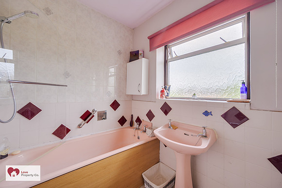 8 Beausale Road-28