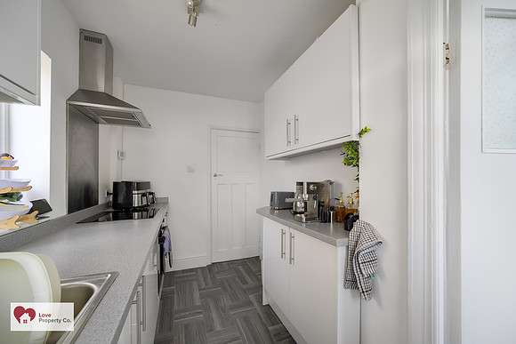82 Sheldonfield Road-8