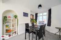 82 Sheldonfield Road-10