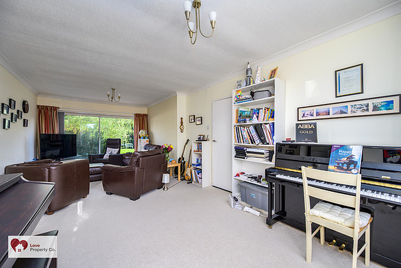 105 Hanbury Road-10