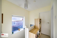 105 Hanbury Road-17