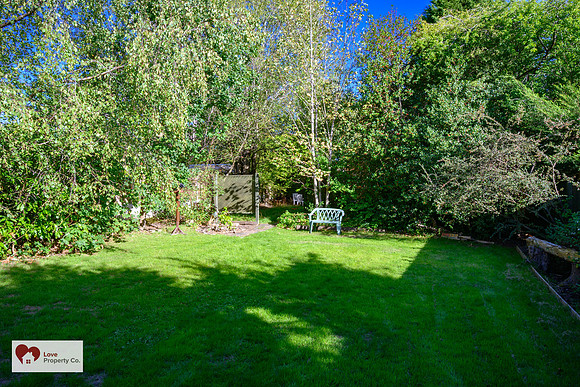 105 Hanbury Road-24