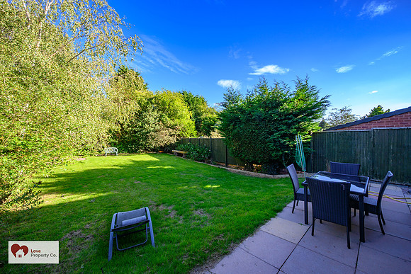 105 Hanbury Road-23