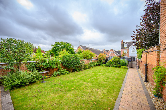 50 Hilmorton Road-37