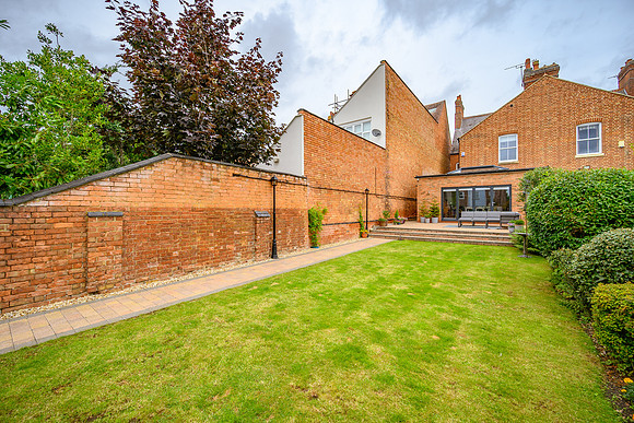 50 Hilmorton Road-54