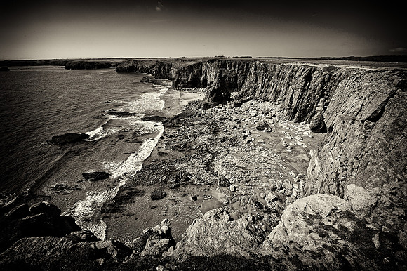 Wales April 2010-143_b&w