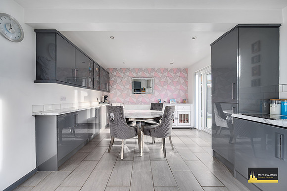 44 Bruntingthorpe Way-12