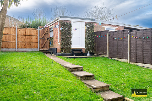 44 Bruntingthorpe Way-29