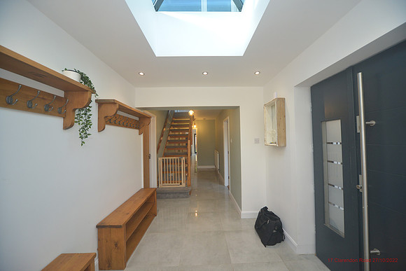 17 Clarendon Road Inventory Oct 2022 038