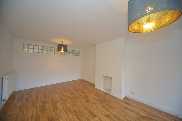 17 Clarendon Road Inventory Oct 2022 048