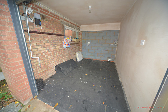 17 Clarendon Road Inventory Oct 2022 032