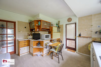 8 Beausale Road-15