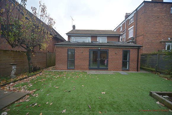 17 Clarendon Road Inventory Oct 2022 029