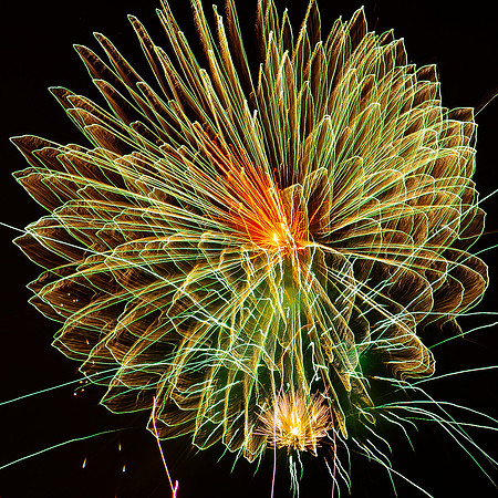 Fireworks Longford Park 2009-59.jpg